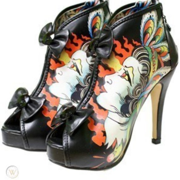 ISO: Iron Fist "Thelma" Booties Size 10 or 11 - Picture 6 of 15